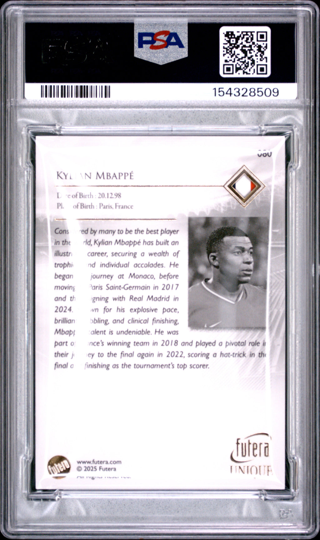 2025 Futera Unique World Football Edition 21 #80 Kylian Mbappé PSA 8